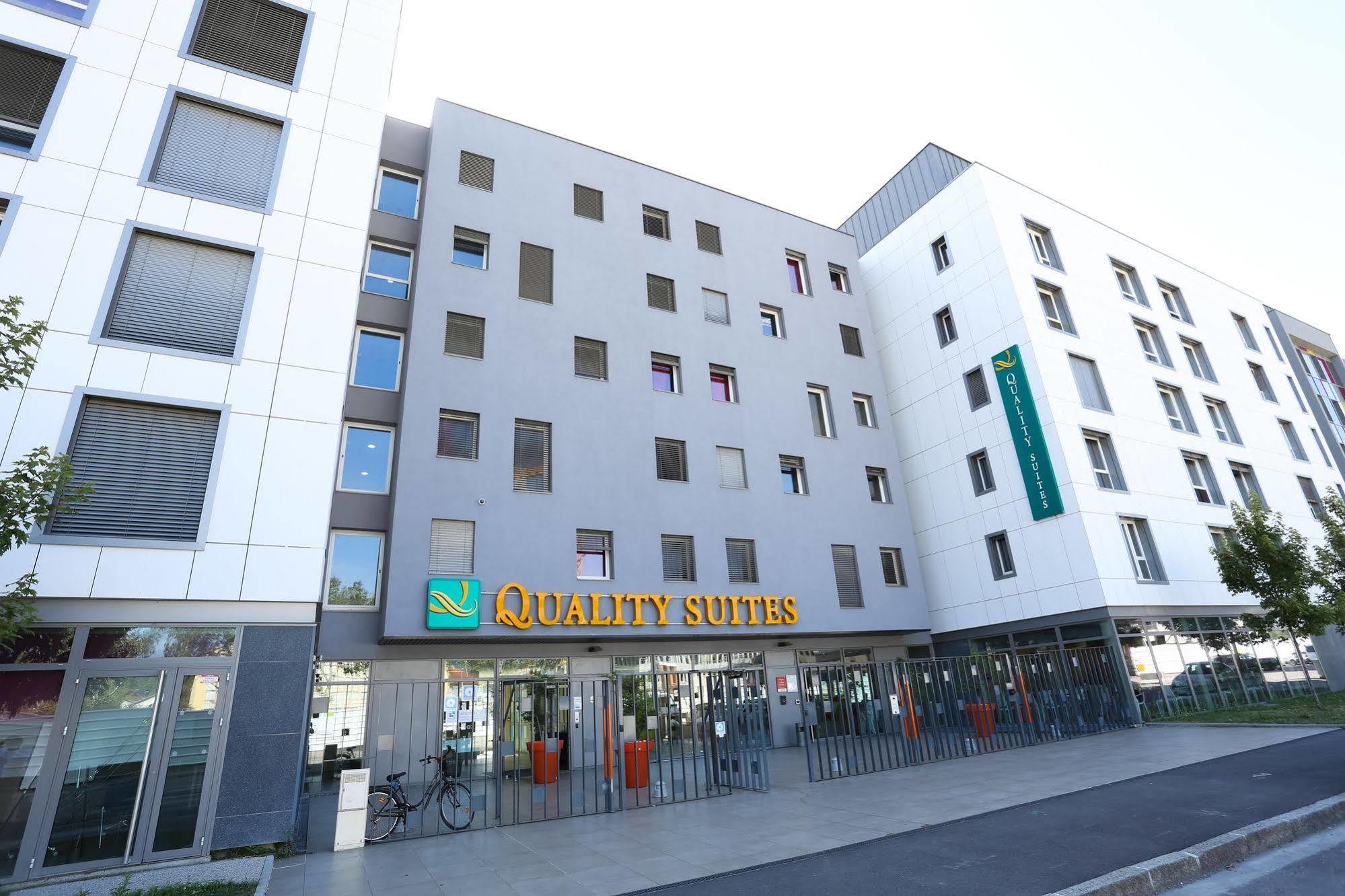 Appart Hotel Q7 Lodge Lyon 7 Exterior photo